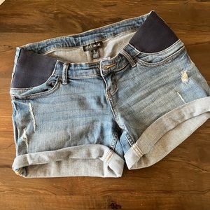 Soft stretchy maternity shorts